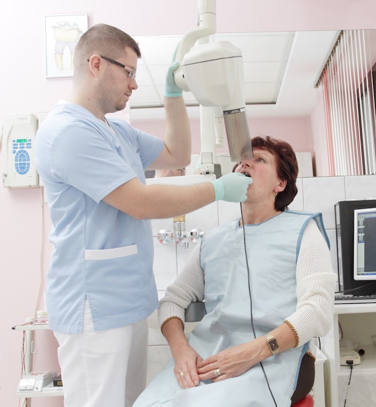 Rendgensko snimanje - STOMATOLOGIJA dr BASTAŠIĆ